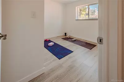 1854 S Naples Street, Aurora, CO 80017 - Photo 12