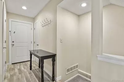 4290 S Mobile Circle #A, Aurora, CO 80013 - Photo 4