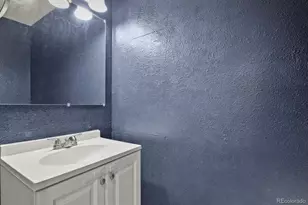 4290 S Mobile Cir, Aurora, CO 80013 - Photo 14