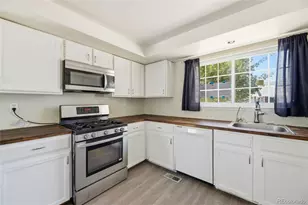 18857 E Montana Dr, Aurora, CO 80017 - Photo 4