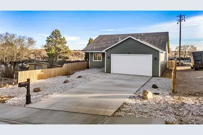 1510 Grenadillo Street Street, Pueblo, CO 81001 - Photo 2