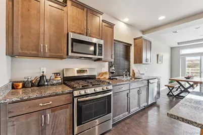 4660 Wildwood Way, Johnstown, CO 80534 - Photo 4