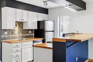 695 Manhattan Dr, Boulder, CO 80303 - Photo 2