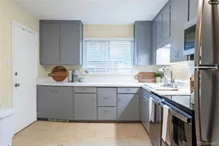 3243 Kearney St, Denver, CO 80207 - Photo 6