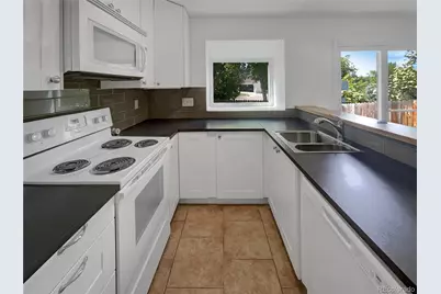 7604 S Steele Street, Centennial, CO 80122 - Photo 6