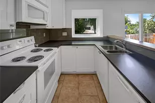 7604 S Steele St, Centennial, CO 80122 - Photo 6