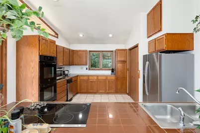 2924 Valley Park Drive, Larkspur, CO 80118 - Photo 18