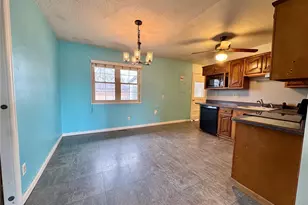 1805 Couch Pl, Colorado Springs, CO 80911 - Photo 6