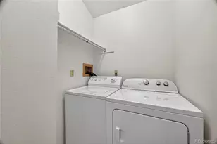 2284 S Kingston Ct, Aurora, CO 80014 - Photo 26