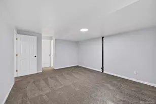 2284 S Kingston Ct, Aurora, CO 80014 - Photo 24