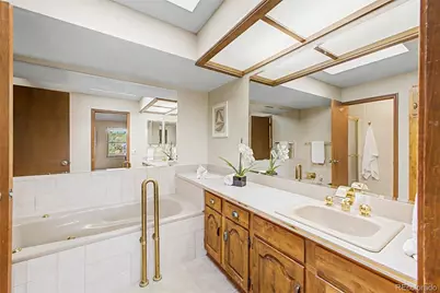 9896 E Maplewood Circle, Englewood, CO 80111 - Photo 14
