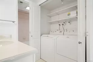 2525 S Dayton Way, Denver, CO 80231 - Photo 14