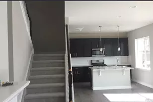 7303 S Scottsburg Way, Aurora, CO 80016 - Photo 4