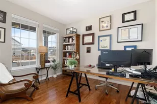 42 N Newcastle Ct, Aurora, CO 80018 - Photo 4