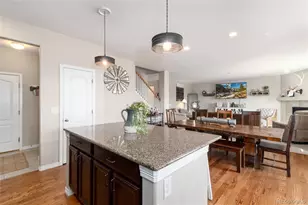 42 N Newcastle Ct, Aurora, CO 80018 - Photo 12