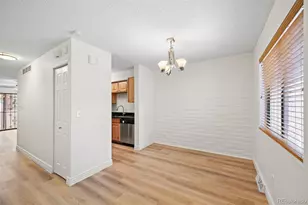 1060 S Parker Road, Denver, CO 80231 - Photo 12