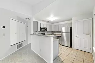 8671 E Dry Creek Rd, Englewood, CO 80112 - Photo 6