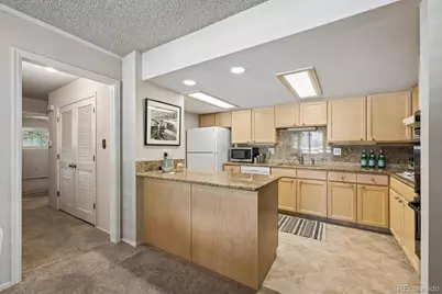 7130 S Vine Circle E, Centennial, CO 80122 - Photo 6