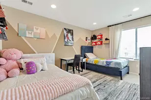 277 S Scottsburg Ct, Aurora, CO 80018 - Photo 22