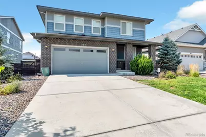 277 S Scottsburg Court, Aurora, CO 80018 - Photo 2
