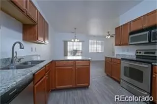 22580 E Ontario Dr, Aurora, CO 80016 - Photo 2