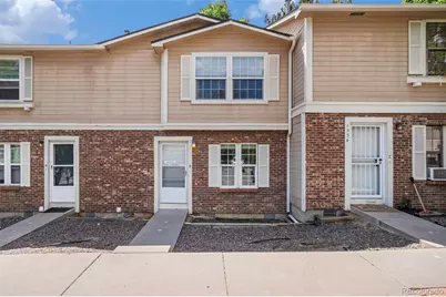 1534 S Ouray Circle #B, Aurora, CO 80017 - Photo 1