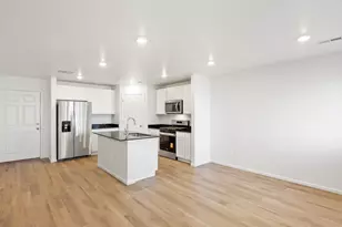 6511 N Netherland St, Aurora, CO 80019 - Photo 2