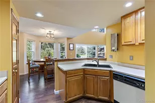 2077 E Phillips Pl, Centennial, CO 80122 - Photo 10