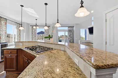 26949 E Friend Place, Aurora, CO 80016 - Photo 12