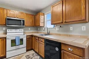 2830 Renshaw St, Strasburg, CO 80136 - Photo 6
