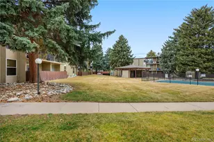 2281 S Vaughn Way, Aurora, CO 80014 - Photo 30