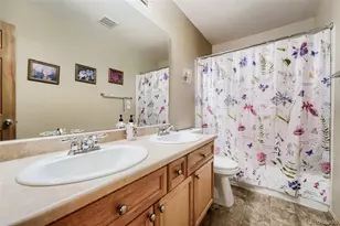 24272 E Louisiana Pl, Aurora, CO 80018 - Photo 22
