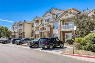 5733 N Gibralter Way, Aurora, CO 80019 - Photo 2
