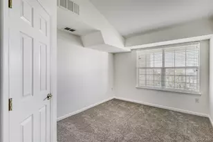 5733 N Gibralter Way, Aurora, CO 80019 - Photo 8