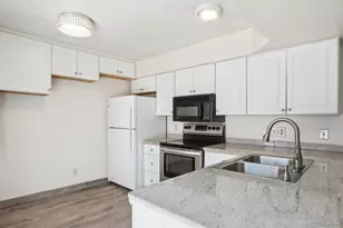 2453 S Xanadu Way, Aurora, CO 80014 - Photo 8