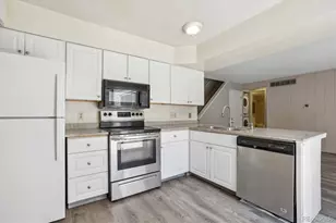 2453 S Xanadu Way, Aurora, CO 80014 - Photo 10