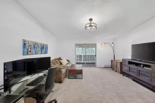 3184 S Heather Gardens Way, Aurora, CO 80014 - Photo 8