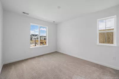9231 Telluride Court, Commerce City, CO 80022 - Photo 10