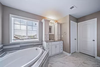 7720 S Queensburg Way, Aurora, CO 80016 - Photo 30
