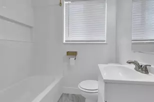2270 Poplar St, Denver, CO 80207 - Photo 12