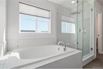 27615 E Geddes Place, Aurora, CO 80016 - Photo 26