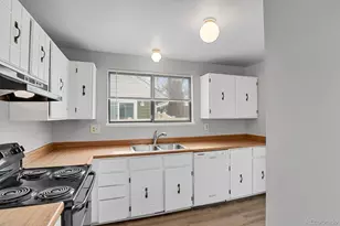 11867 Jackson Cir, Thornton, CO 80233 - Photo 8