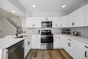 2431 S Xanadu Way, Aurora, CO 80014 - Photo 16