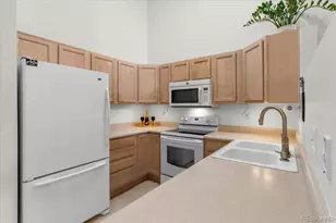 18388 E Eldorado Pl, Aurora, CO 80013 - Photo 2