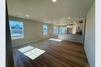 717 N Clubview Street, Watkins, CO 80137 - Photo 6