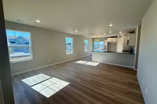 717 N Clubview St, Watkins, CO 80137 - Photo 6