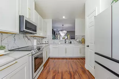 9727 Joliet Circle, Commerce City, CO 80022 - Photo 8