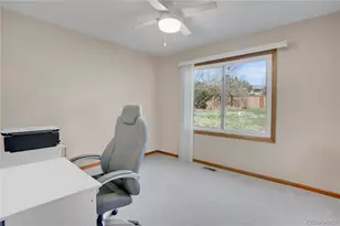 5603 S Pagosa Ct, Centennial, CO 80015 - Photo 18