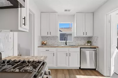 1334 Havana Street, Aurora, CO 80010 - Photo 8