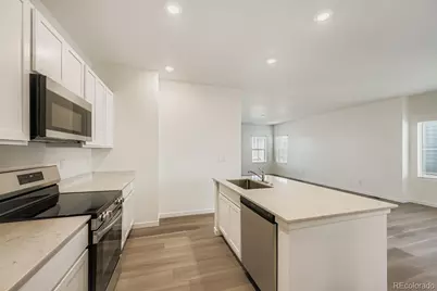 2719 E 153rd Avenue, Thornton, CO 80602 - Photo 4